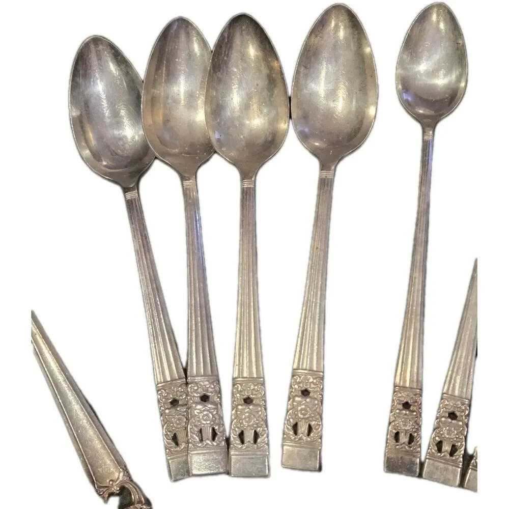 12 PC Oneida Community CORONATION Silver Plate 1936 Silverware Fork Spoon